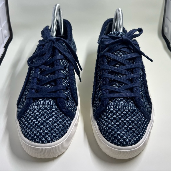 Sam Edelman Elena Baltic Navy Blue Sneakers Size 7.5 - Picture 1 of 12